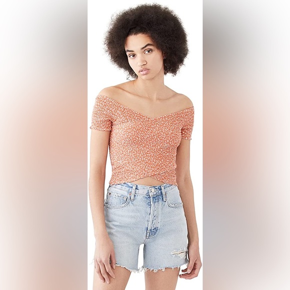 BB DAKOTA by Steve Madden Women's On The Level Top size M - Picture 3 of 11